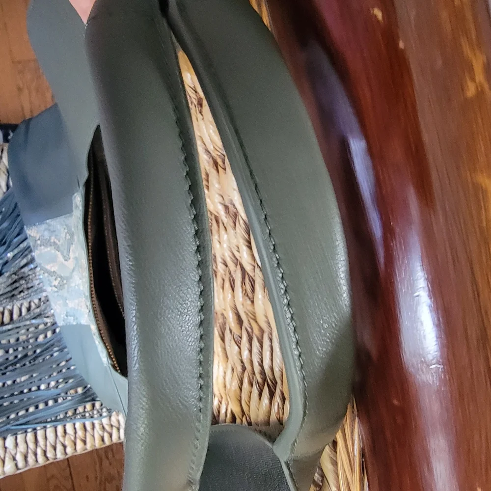 🎉HOST PICK Leather hobo Fringe Bag By Anthropologie - Picture 5 of 9